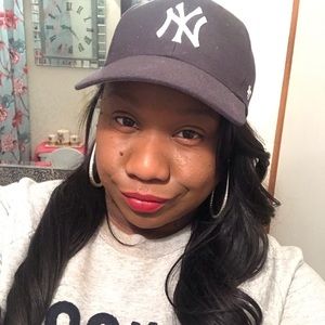 Meet your Posher, Janita